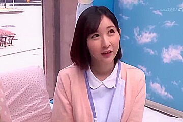 230425たわわに実ったおっぱいナースg1