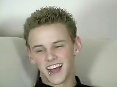 5 Twinks Suck And Jack Off