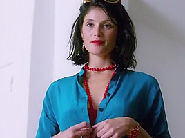 Adele Exarchopoulos, Gemma Arterton - Orphan (2016)