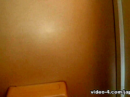 Adorable cougar wearing glasses pumped full of creampie - JapanLust