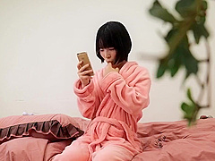 Agmx-163 Women Who Peed Themselves After Masturbating I