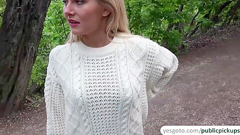 Aisha Flashes Her Boob Sin The Public