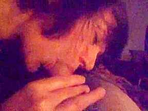 Amateur Brit milf Tricia blow job