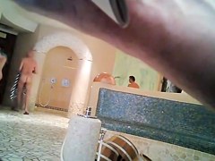 Amateur fem gets her chubby body in shower