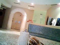 Amateur fem gets her chubby body in shower
