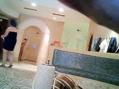 Amateur fem gets her chubby body in shower