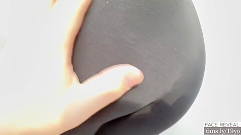 Anal Close Up: I Wear Leggings All Day Without Underwear And Dream When Someone Takes Them Off