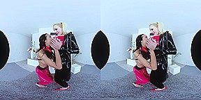 Angel Wicky & Francys Belle in Latex Angel With a Slave - CzechVRFetish