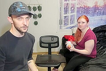Animour Sex Machine Thrusting Dildo Unboxing And Masturbation With Sophia And Jasper With Sin Spice