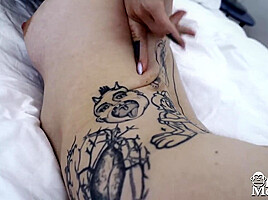 Art attack with Eden Ivy