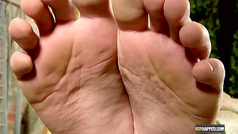 Ashton Loves His Foot Fucking - Edwin Sykes And Ashton Bradley