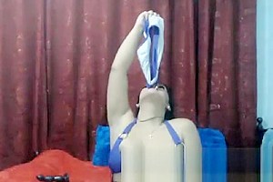 Asian Shemale with Hot Bouncy Boobs