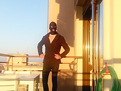 Balcony Session