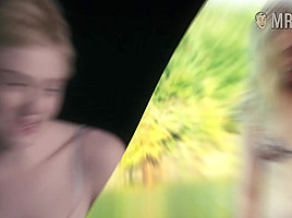 Battle of the Babes: Elle Fanning vs Dakota Fanning - Mr Skin