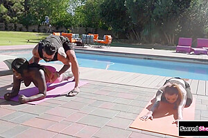 Big T And Ana Andrews In Ebony Ts And Bff Share A Guy