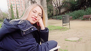 Blonde in pantyhose fucks in bushes