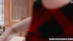 Blonde teen 18+ Cutie Has It In For Her Stepdad