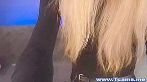 Blonde tranny fingers her pussy till sissygasm
