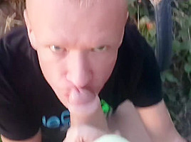 Blowjob in the park