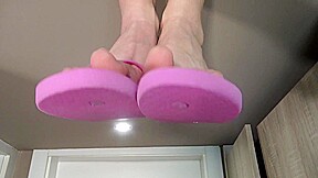Brat Kitty Smoking Dangling Bikini Fetish Flip Flop Fetish Selfie Fetish - SoloAustria