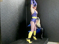 Breaking In Batgirl