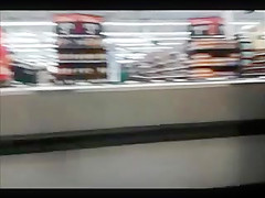 Candid Public - Big MILF Ass in Tight Jeans at Cooler