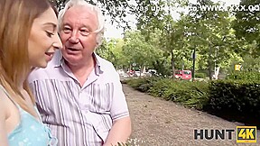 Carefully Nailing Tight Vagina Man Still Monitors B