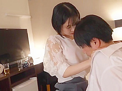 Cawd-583 She Seems Weak And Docilebut When Shes Drunk
