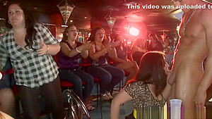 Cfnm Milf Blowing Stripper Cock At Party