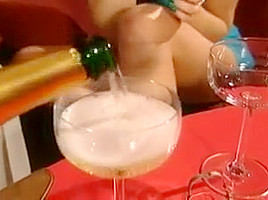 Cheap champagne for short hair blonde