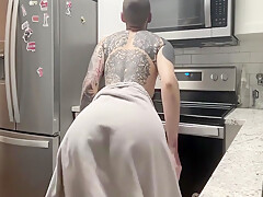 Check By Young Thug Twerking Elle Edition 10 Min