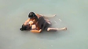 Chubby Girl Fucked In The Sea by A local Guy On Her Trip Abroad