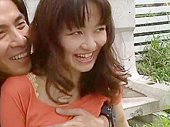 Cute Japanese Girl Gives Outdoor Blowjob