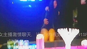极品夜店DJ露脸