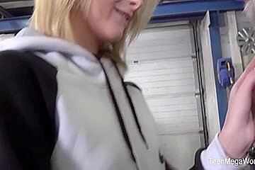 Daniela C And Jessie Empera In Blondie Gets A Special Service In The Garage 6 Min
