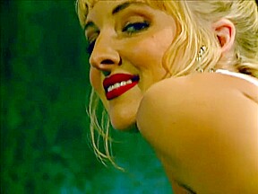 Danni Strip HD
