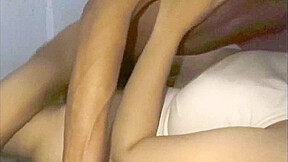 Desi Ladki Ko Choda Real Little Stepsister & Big Stepbrother Hardcore Indian Sex