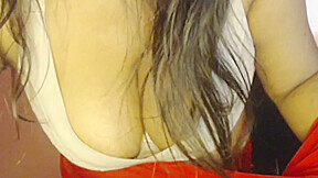 Desi Sexy Bhabhi Takes Out Her Boobs From The Bra And Pinches Her Nipples