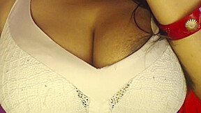 Desi Sexy Bhabhi Takes Out Her Boobs From The Bra And Pinches Her Nipples