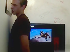 Dumb dude fooled into gay blowjob at gloryhole
