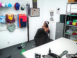 Ebony Thief Gets Her Tight Pussy Fucked Like A Spreadea