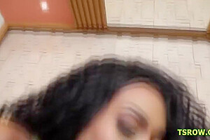 Ebony Ts Rayra Spinack Gets Ass Fucked