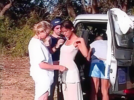 Elisabetta Canalis - Making of Maxim Calendar 2003