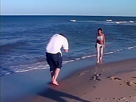 Elisabetta Canalis - Making of Maxim Calendar 2003