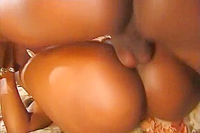 Everready Energizes Himself With Desire's Hot Pussy