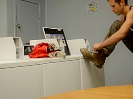 Fag at the laundromat