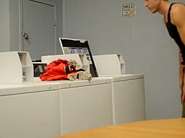Fag at the laundromat