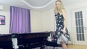 Fanny enjoys being naked as she masturbates in bed - Compilation - WeAreHairy