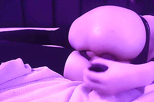 Femboy Top Fucks Himself For The First Time On Cam