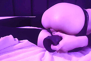 Femboy Top Fucks Himself For The First Time On Cam